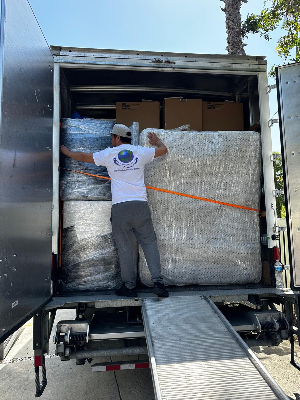 How to Pack Exercise Equipment for Moving: A Detailed Guide for Protection and Efficiency